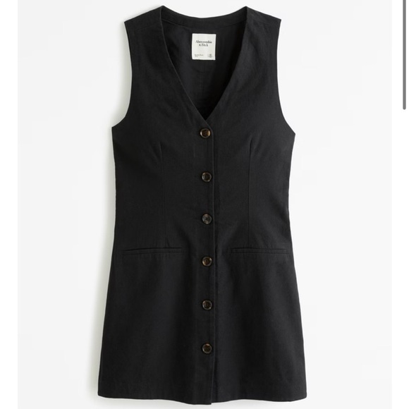 Abercrombie & Fitch Dresses & Skirts - Abercrombie & Fitch Black Vest Button-Front Mini Dress